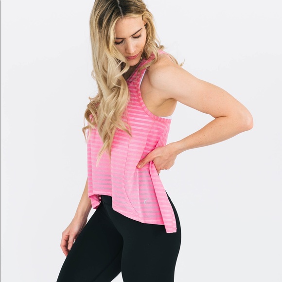 ZYIA Tops - NWOT Zyia Pink Nimbus Split Back Tank Size Medium